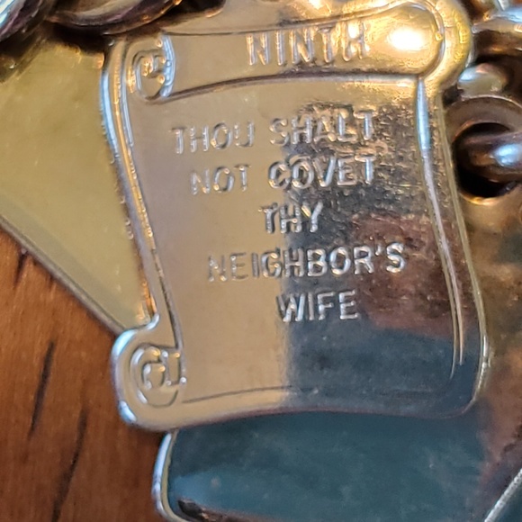 Ten Commandments Bracelet - Scroll Style - Picture 4 of 7